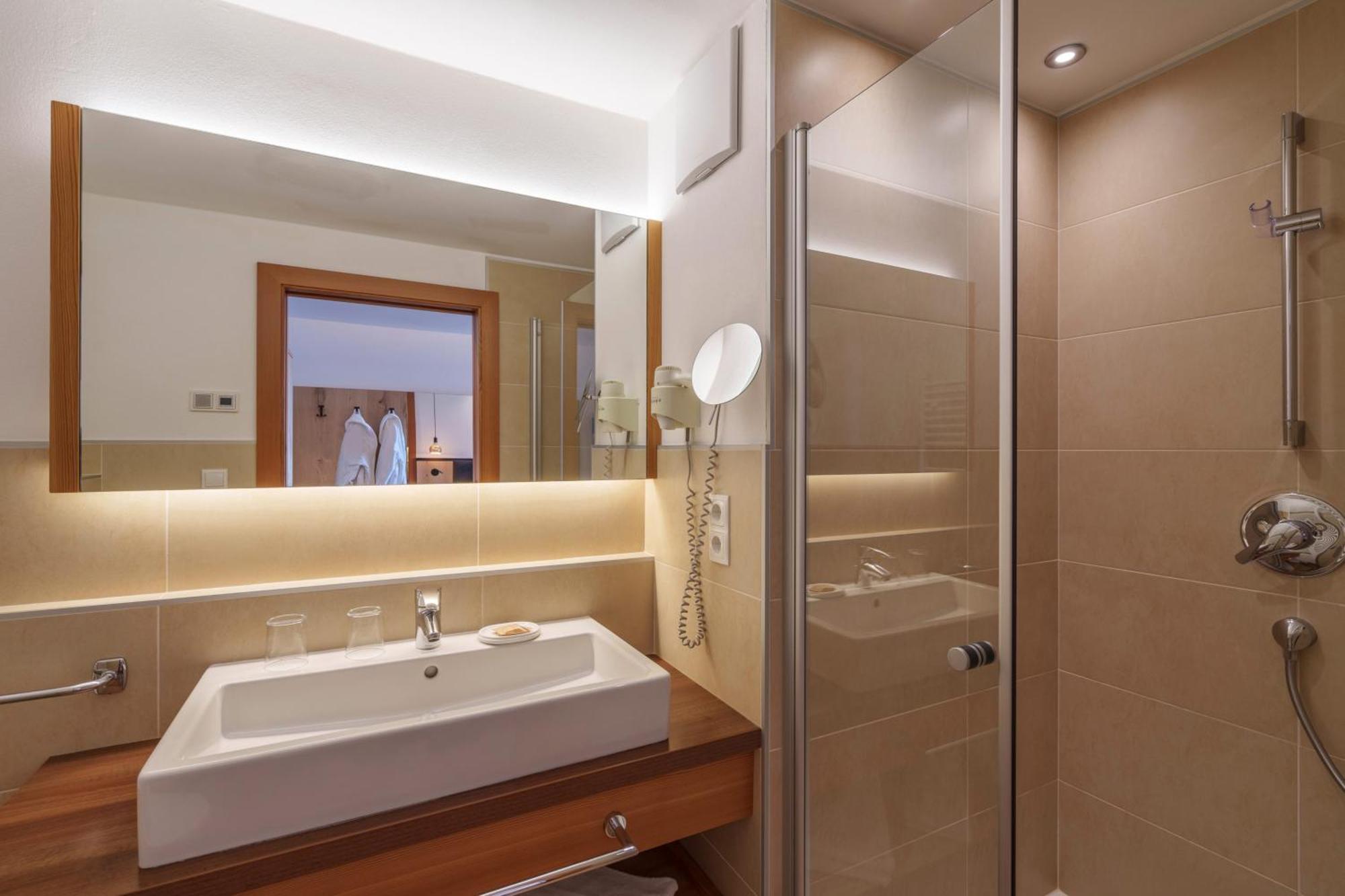 Hotel Lechner Тироло Номер фото